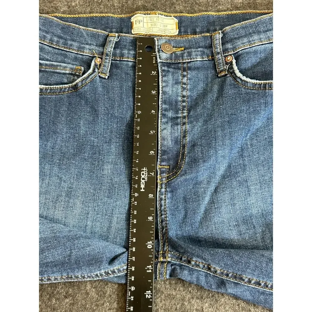 Free People 61855-16515125 Skinny Ankle Ripped Knee Jeans High Rise Size 30R‎